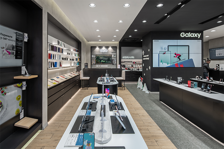 Samsung — освещение магазина електроники