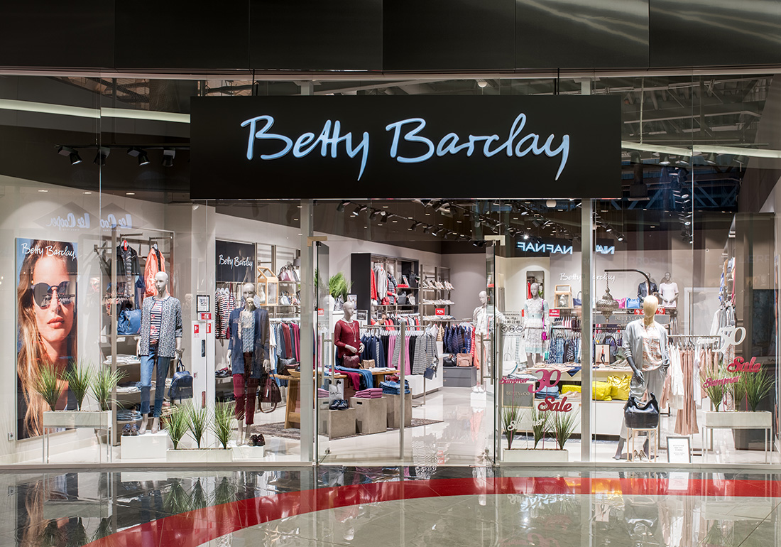 Betty Barclay - Освітлення для магазину одягу