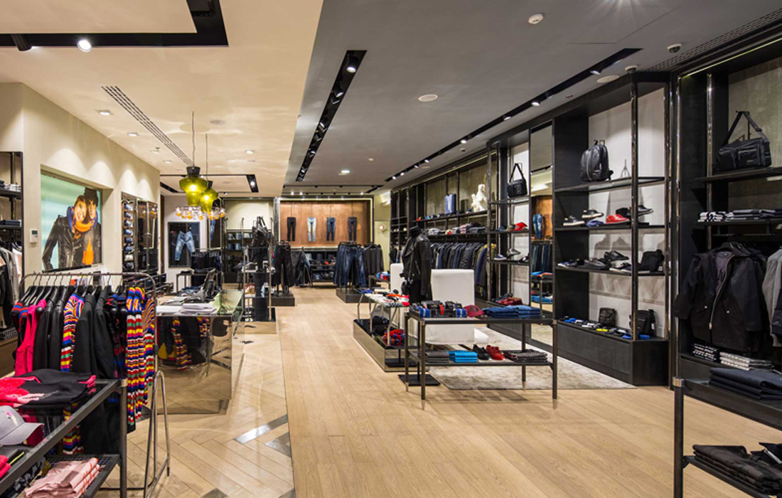 Diesel - Освітлення для магазину деніма