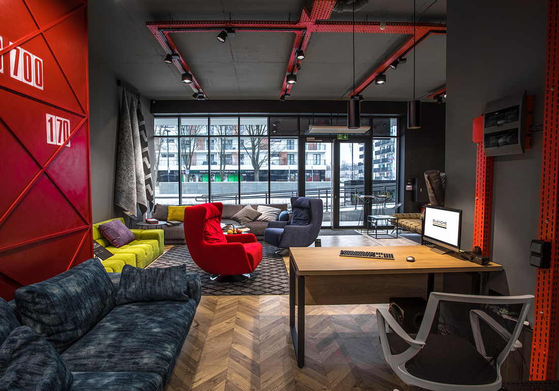 Blanche — Освещение для мебельного магазина Blanche — Освещение для мебельного магазина