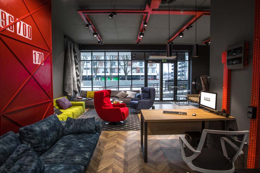 Трековые LED светильники: назначение и особенности использования