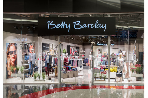 Betty Barclay - Освітлення для магазину одягу