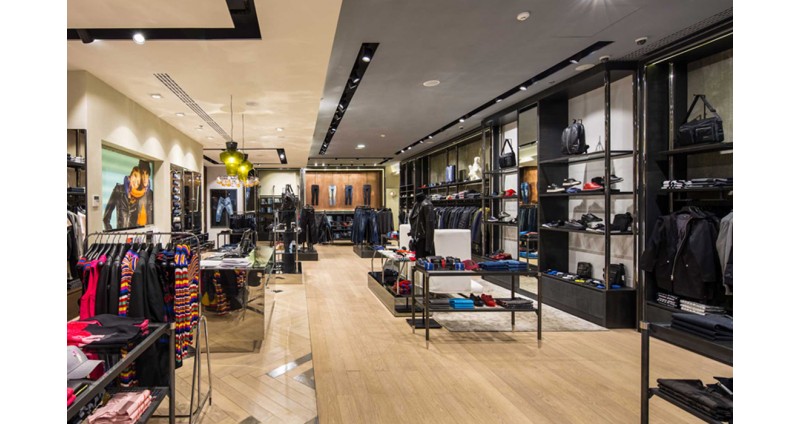 Diesel - Освітлення для магазину деніма