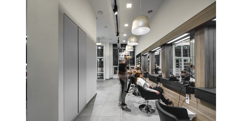 MIRA - Освітлення салону краси