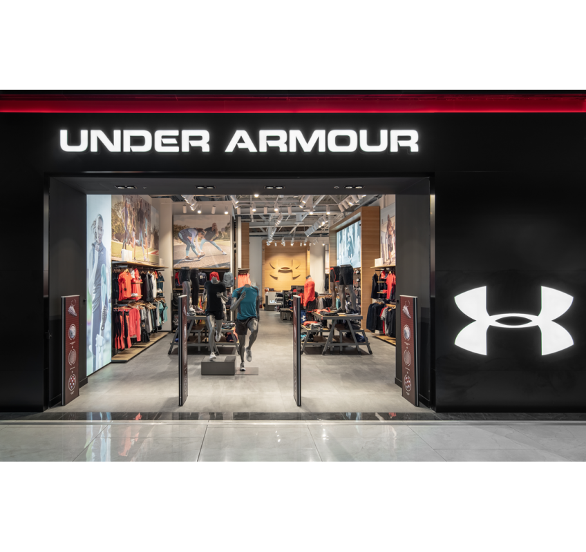 Under Armour – Освещение для магазина спортивной одежды Under Armour – Освещение для магазина спортивной одежды