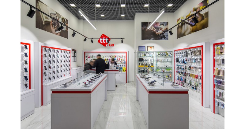 ttt - Освітлення для магазину смартфонів та аксесуарів