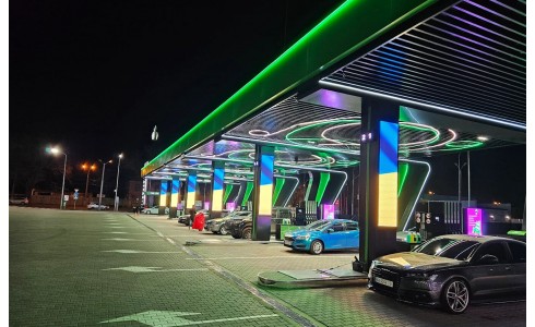 Сучасне LED-освітлення АЗС: рішення, переваги і вибір світильників Сучасне LED-освітлення АЗС: рішення, переваги і вибір світильників