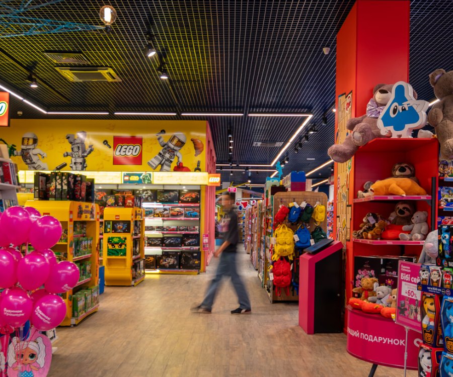 Construction toys section at Budynok Ihrashok